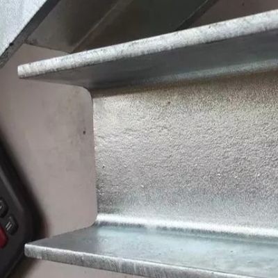 Fasci d'acciaio laminati a caldo del metallo galvanizzati Z275 del segnale galvanizzati ISO9001 48mm DX54D
