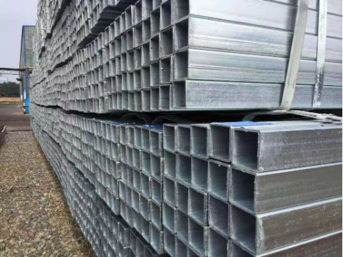 Il tubo galvanizzato caldo di JIS ASTM ha galvanizzato la metropolitana d'acciaio rettangolare Q235 Q345 3mm