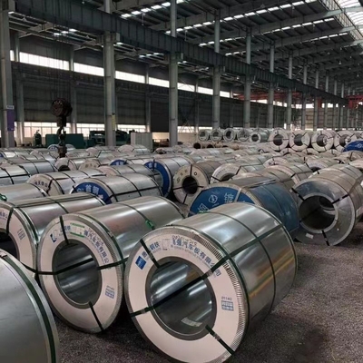 L'acciaio galvanizzato laminato a caldo di ASTM Dx51d SGCC si arrotola 0.23mm - 3.5mm