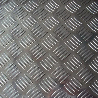 ASTM Full Hard 600 - 1500mm Piastra a scacchi Gi laminata a caldo per scale antiscivolo