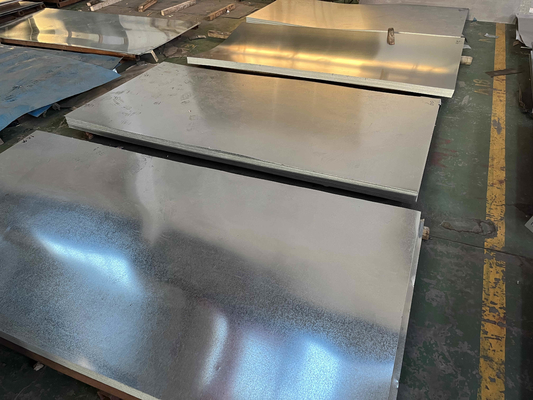 L'elettrotipia di BACCANO di JIS ha galvanizzato il piatto di acciaio dello strato 1m 2m HDG LIANZHONG