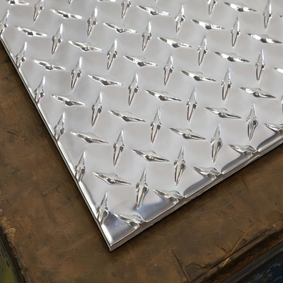 1050 1100 3003 5052 piatto a quadretti di alluminio del diamante impresso per i segnali stradali