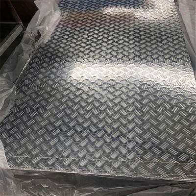 L'anti acciaio al carbonio del diamante S235jr A36 di slittamento ha striato gli strati 1000 - 2000mm