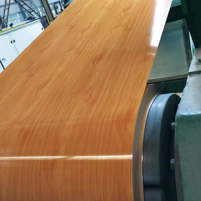 La larghezza 600mm PPGI ha galvanizzato la bobina d'acciaio 180 - carico di snervamento 220Mpa