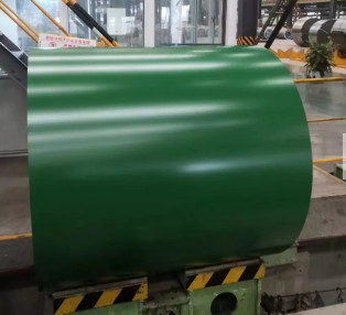La larghezza 600mm PPGI ha galvanizzato la bobina d'acciaio 180 - carico di snervamento 220Mpa