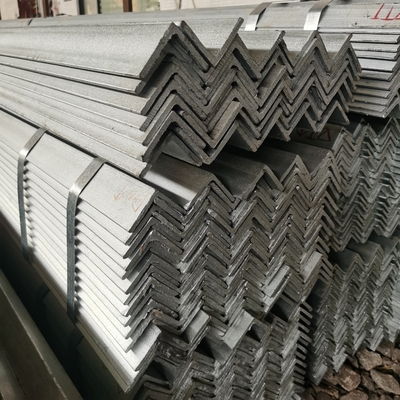 Caldo Q235 Q345 acciaio ad angolo galvanizzato uguale materiale da costruzione Buona stabilità