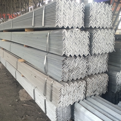 Caldo Q235 Q345 acciaio ad angolo galvanizzato uguale materiale da costruzione Buona stabilità