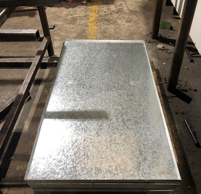 Fogli di acciaio galvanizzato Q195 Q345 immersi a caldo 100 mm 500 mm 1000 mm Larghezza per edifici